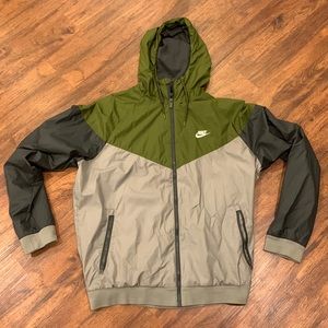 Mens XL Nike Windbreaker
